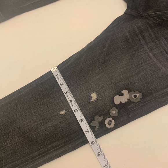 Lucky Brand Y2K Sienna Slim Boyfriend black embroidered low rise jeans size 0/25 - Picture 12 of 16